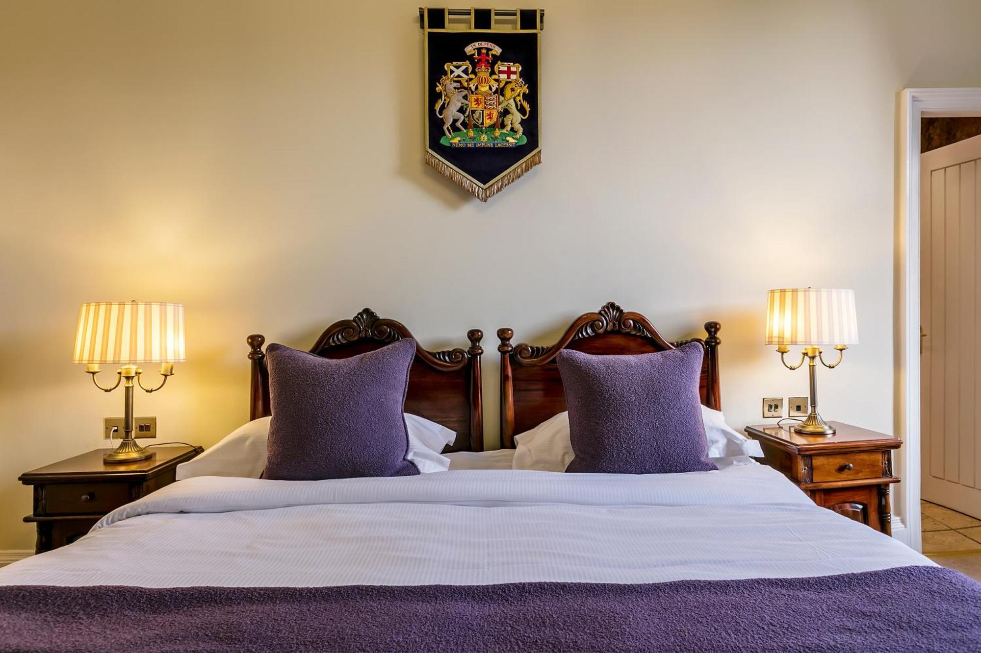 Dalhousie Castle Hotel Bonnyrigg Szoba fotó